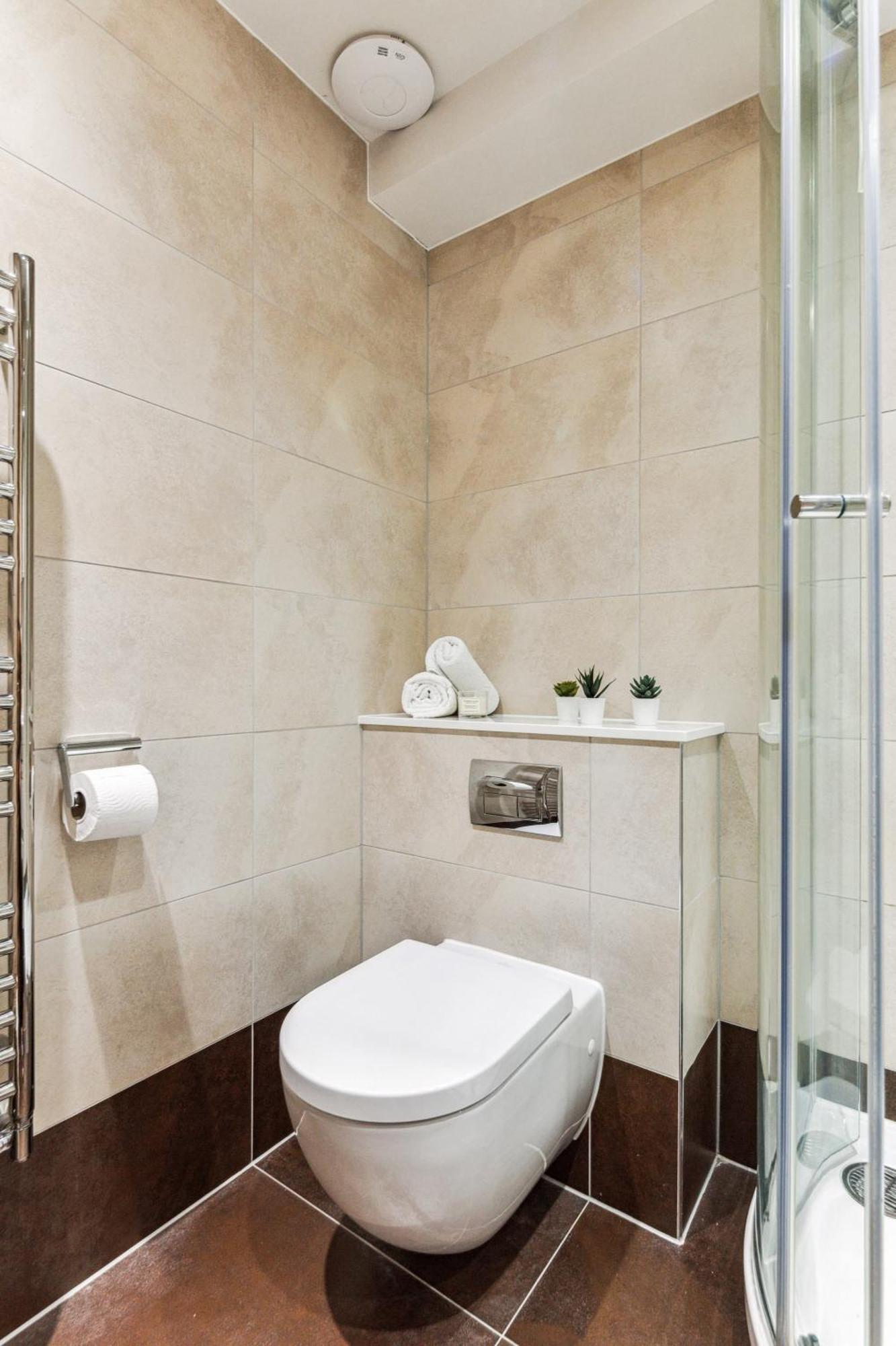Modern 1Br In Central Fitzrovia - Cityapartmentstay London Ngoại thất bức ảnh